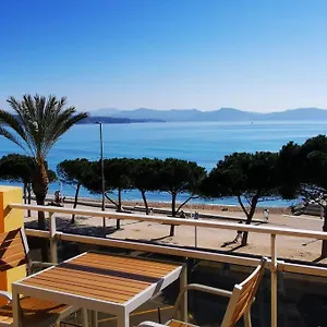 Solerio - Climatise Face A La La Ciotat