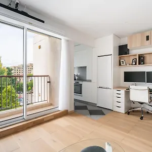 L'auguste - Face Rer B - Free Parking Appartement Gentilly
